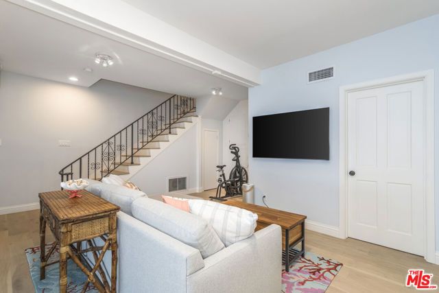 31658 Broad Beach Road, Malibu, CA 90265