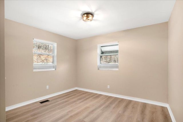 9815 E Brainerd Road, Ooltewah, TN 37363