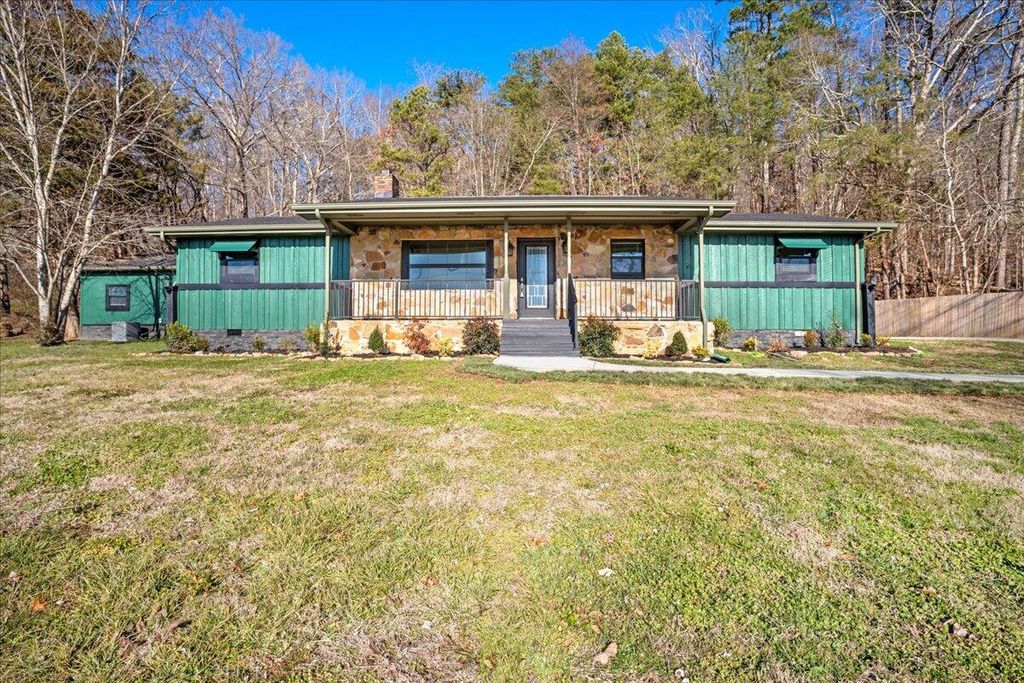 9815 E Brainerd Road, Ooltewah, TN 37363