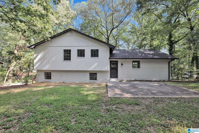 3016 VIRGINIA DRIVE, Hueytown, AL 35023