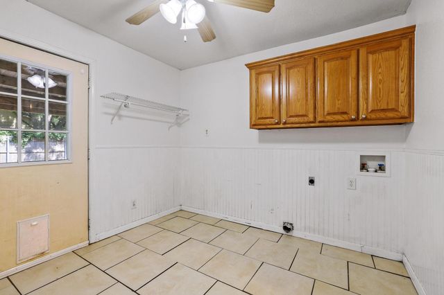 1208 Mill Street, Gainesville, TX 76240
