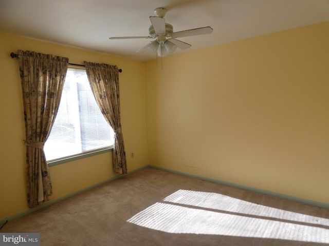 69-3 AZALEA WAY, Reading, PA 19606