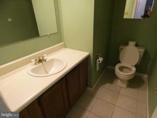 69-3 AZALEA WAY, Reading, PA 19606