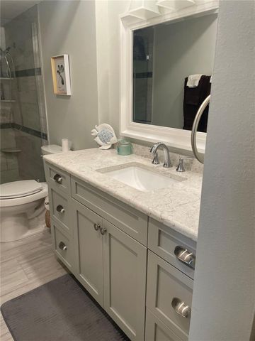 6104 PALMA DEL MAR BOULEVARD S 304, St Petersburg, FL 33715