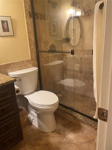 6104 PALMA DEL MAR BOULEVARD S 304, St Petersburg, FL 33715