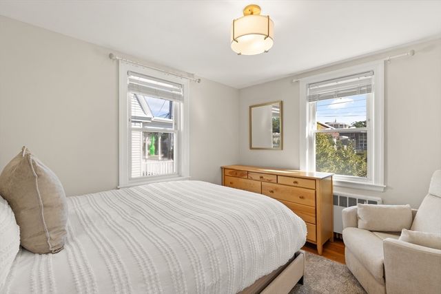 11 Riverside Ave, Quincy, MA 02169