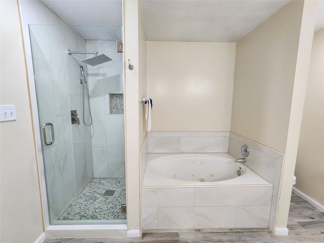 18123 Noble Forest Drive, Humble, TX 77346