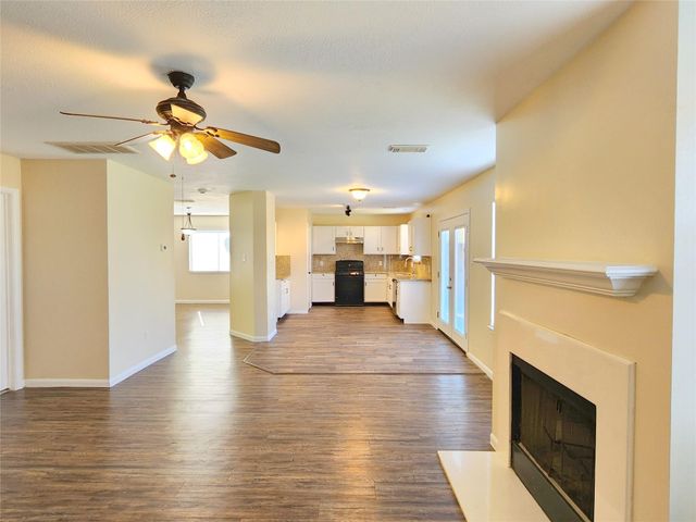 18123 Noble Forest Drive, Humble, TX 77346