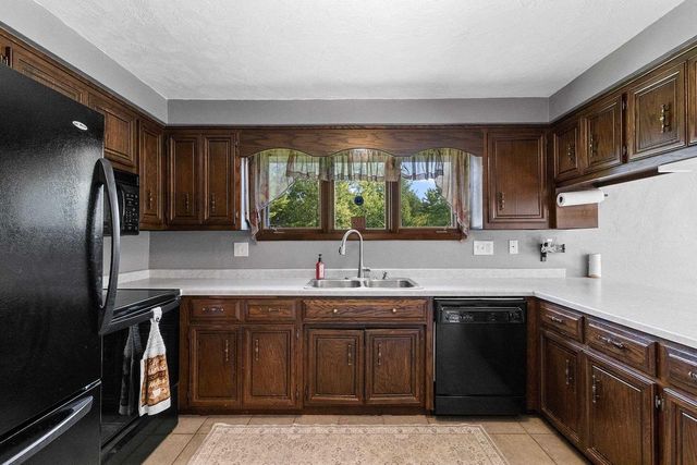 5170 MCCARTHY ROAD, Lena, WI 54139