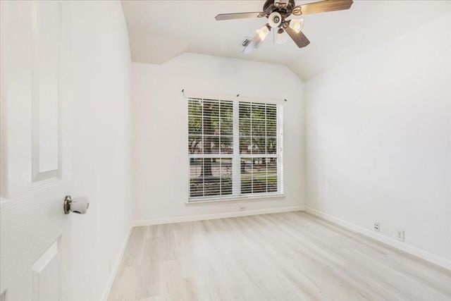 29927 Sunwillow Creek Drive, Spring, TX 77386