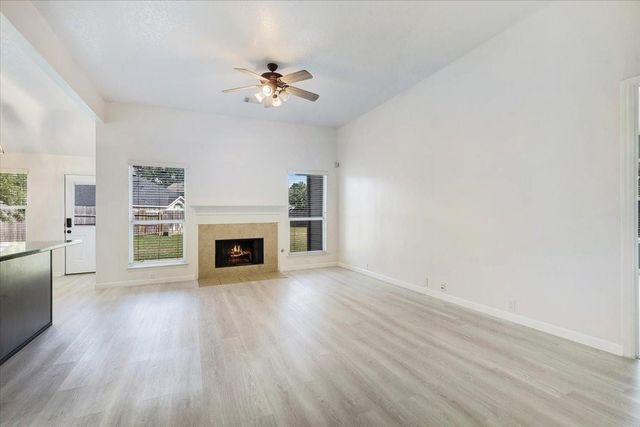 29927 Sunwillow Creek Drive, Spring, TX 77386