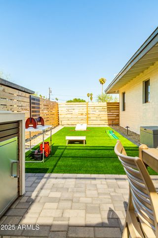 6631 E CHEERY LYNN Road 1, Scottsdale, AZ 85251