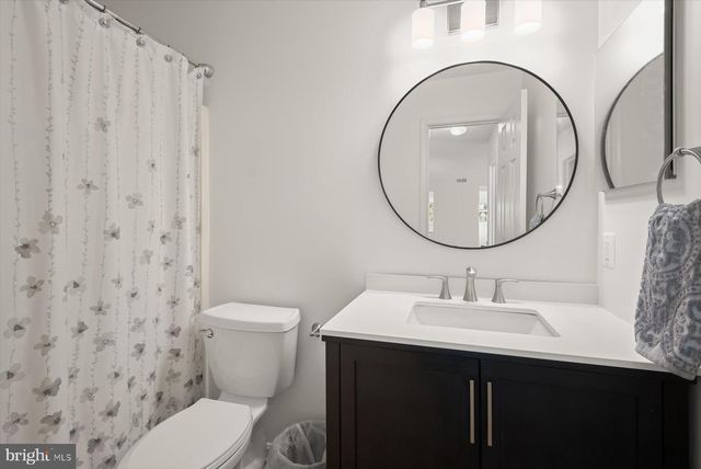 8830 TANGLEWOOD LN, Manassas, VA 20110