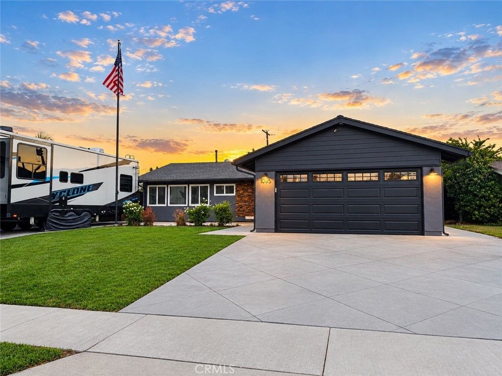 1085 Peaceful Drive, Corona, CA 92878 — photo 2