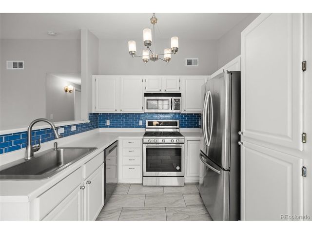 8358 Pebble Creek Way 204, Littleton, CO 80126