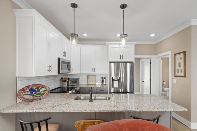 2101 Dabbs Ave Ste 10, Old Hickory, TN 37138