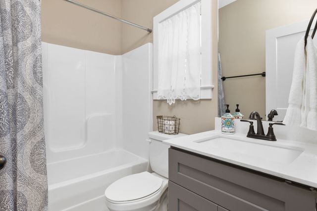 2101 Dabbs Ave Ste 10, Old Hickory, TN 37138