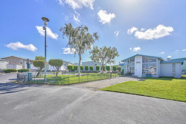150 Kern Street 92, Salinas, CA 93905
