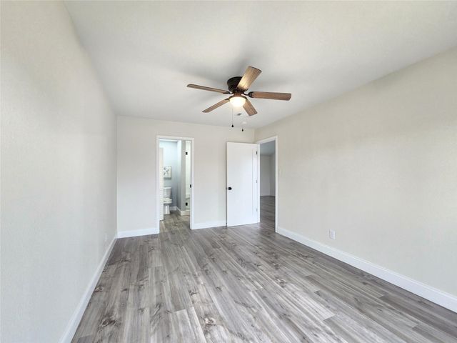 288 Ling Street, Bayou Vista, TX 77563