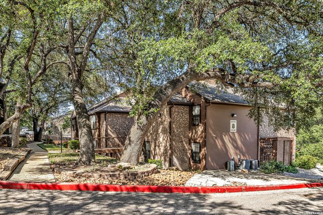 10955 Wurzbach Rd Apt 802, San Antonio, TX 78230