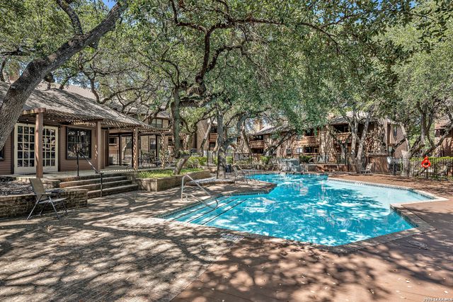 10955 Wurzbach Rd Apt 802, San Antonio, TX 78230