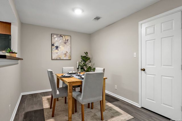 10955 Wurzbach Rd Apt 802, San Antonio, TX 78230