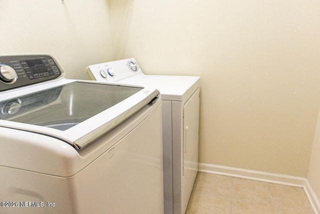 5905 ROCKY MT Drive, Jacksonville, FL 32258