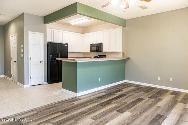 5905 ROCKY MT Drive, Jacksonville, FL 32258