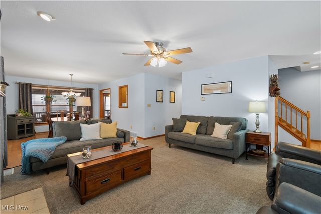 247 Hillside Drive, Wadsworth, OH 44281