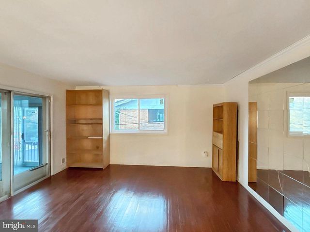 3323 NASH PL SE, Washington, DC 20020