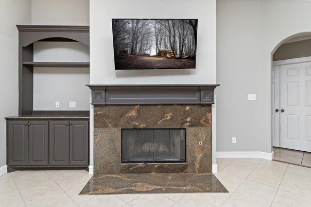 6461 Bell Pointe, Beaumont, TX 77706