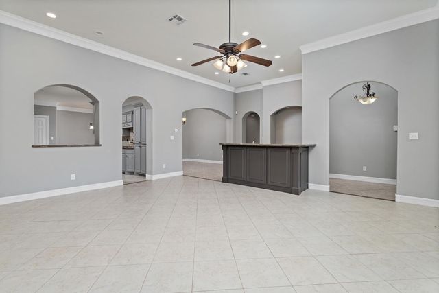 6461 Bell Pointe, Beaumont, TX 77706