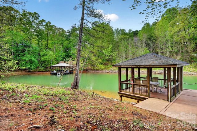 2361 Lake Forest Cove 13, Nebo, NC 28761