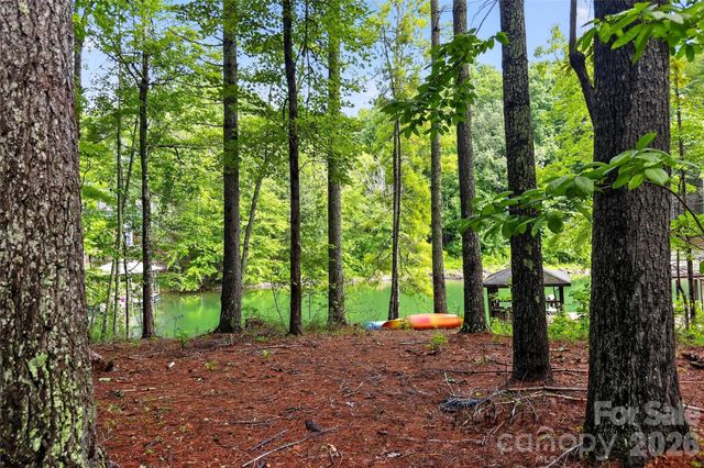 2361 Lake Forest Cove 13, Nebo, NC 28761