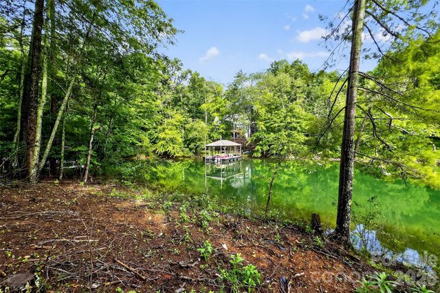 2361 Lake Forest Cove 13, Nebo, NC 28761
