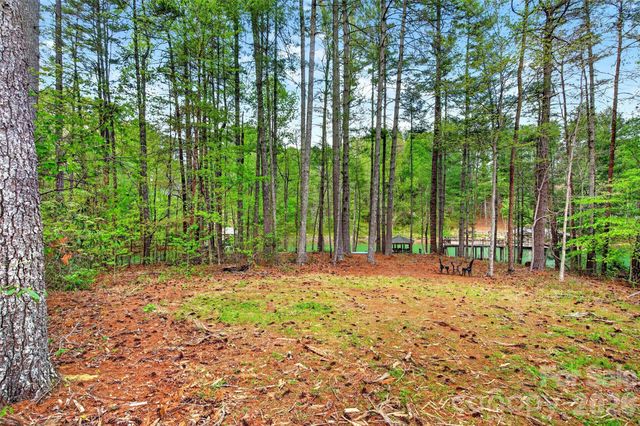 2361 Lake Forest Cove 13, Nebo, NC 28761