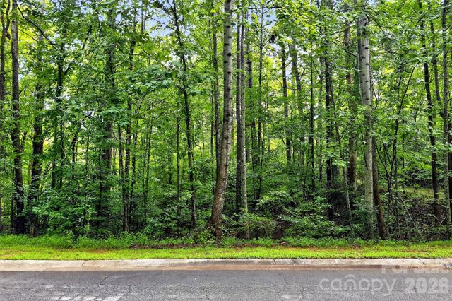 2361 Lake Forest Cove 13, Nebo, NC 28761