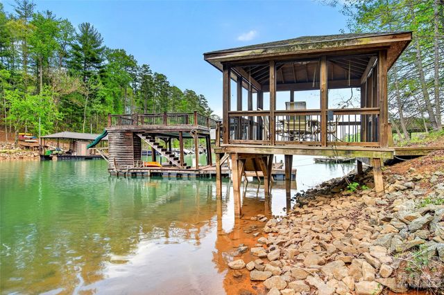 2361 Lake Forest Cove 13, Nebo, NC 28761