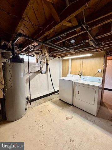 6007 CRAWFORD DR, Rockville, MD 20851
