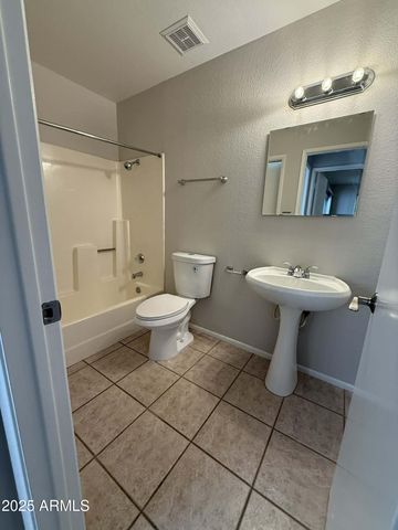 99 N COOPER Road 124, Chandler, AZ 85225