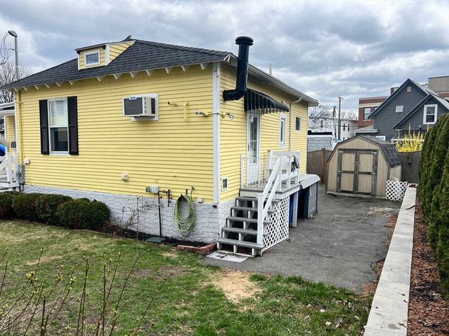 29R Cutler 1, Winthrop, MA 02152