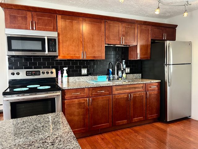 29R Cutler 1, Winthrop, MA 02152