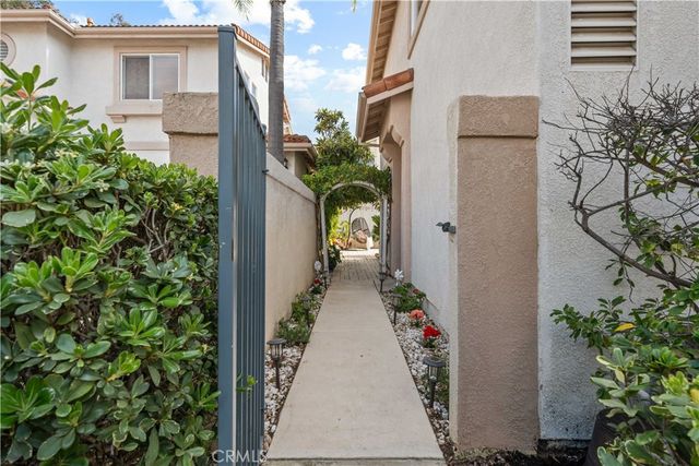 11681 Compass Point N 7, San Diego, CA 92126
