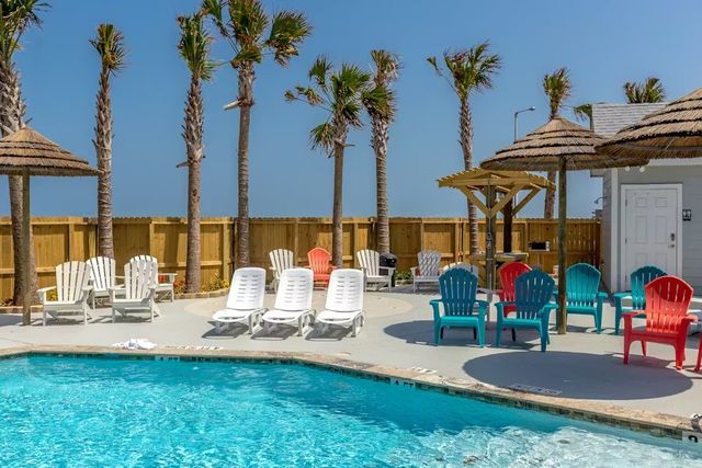15236 Beach Way Dr, Corpus Christi, TX 78418