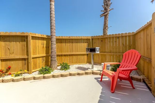 15236 Beach Way Dr, Corpus Christi, TX 78418