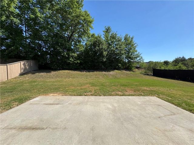 2640 Tyler Bay Ln, Grayson, GA 30017