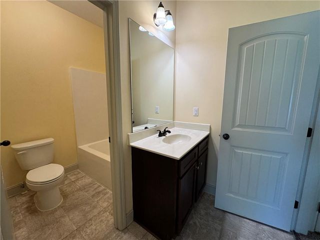 2640 Tyler Bay Ln, Grayson, GA 30017