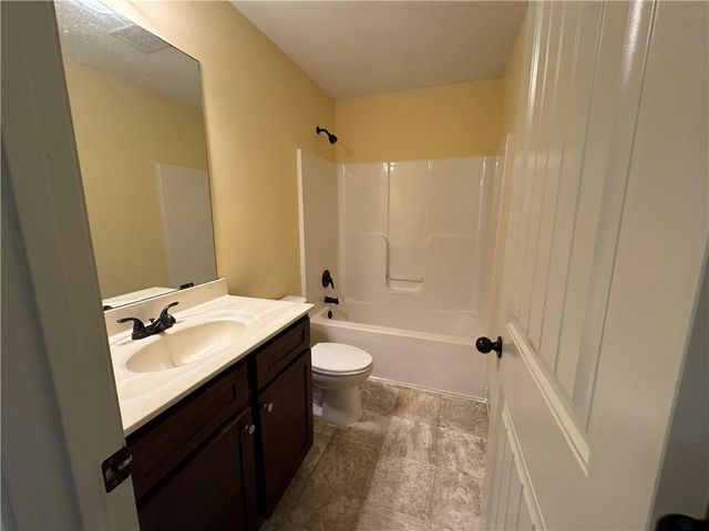 2640 Tyler Bay Ln, Grayson, GA 30017