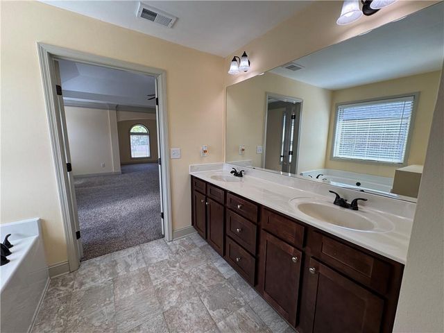 2640 Tyler Bay Ln, Grayson, GA 30017