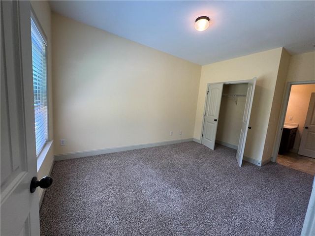 2640 Tyler Bay Ln, Grayson, GA 30017